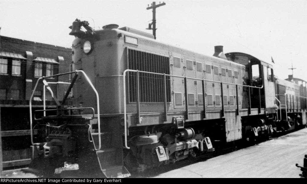 MILW ALCo S2 #1657 - Milwaukee Road